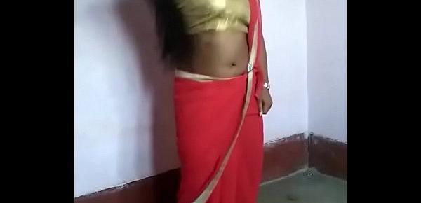  Desi Girl Hot Dance.MP4